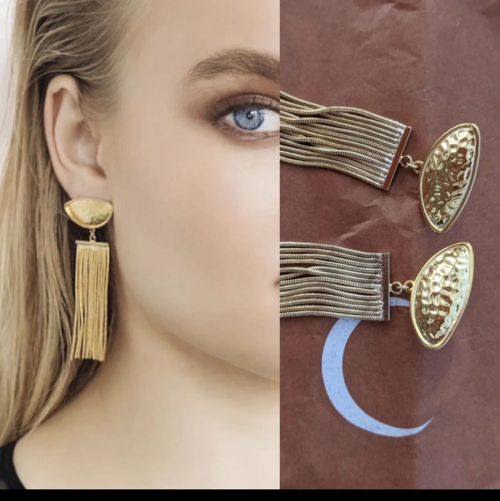 NIB lili claspe Helena hammered gold fringe earrings